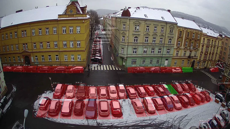 Image de caméra avec détection – Děčín, Mírové náměstí